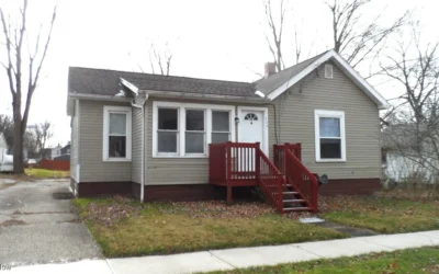 320 W Elm St.