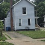 Property photo 1 of 6 for 208 Lake St. unit B