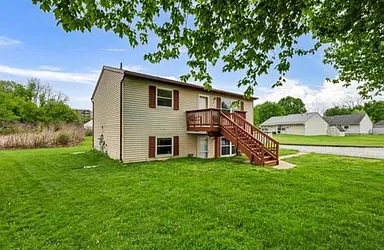 1529 Benjamin Ct.