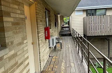 114 E. Main #33- 2br
