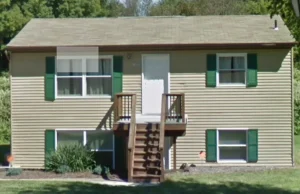 1528 Benjamin Court