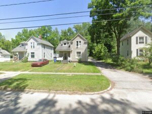 915 Franklin Ave 1